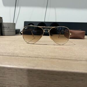 Ray-Ban Folding Gold Aviator Sunglasses